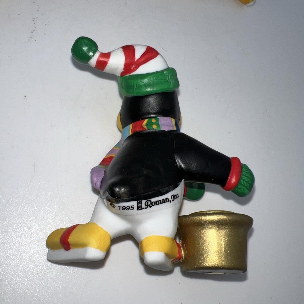 Vintage 1995 Penguin Christmas Candle Holders Set Of 4 - Picture 5 of 15